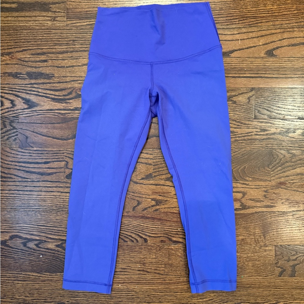 Lululemon wunder under purple crops. Size 6. Bright fun color!